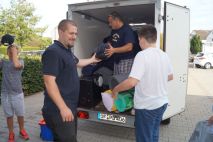 Der Anhänger wird langsam voll