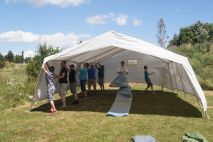 Viele Hände, schnelles Ende