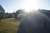 Sonnenaufgang über unserer Zeltstadt